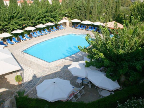 Гостиница Apollonia Holiday Apartments - Serviced Hotel Apartments  Пафос